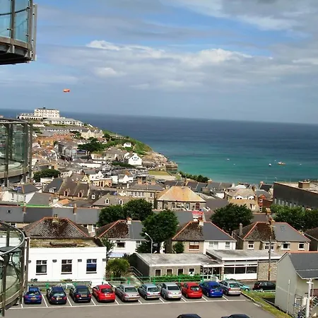Apartment 2bed With Pool & Sea View